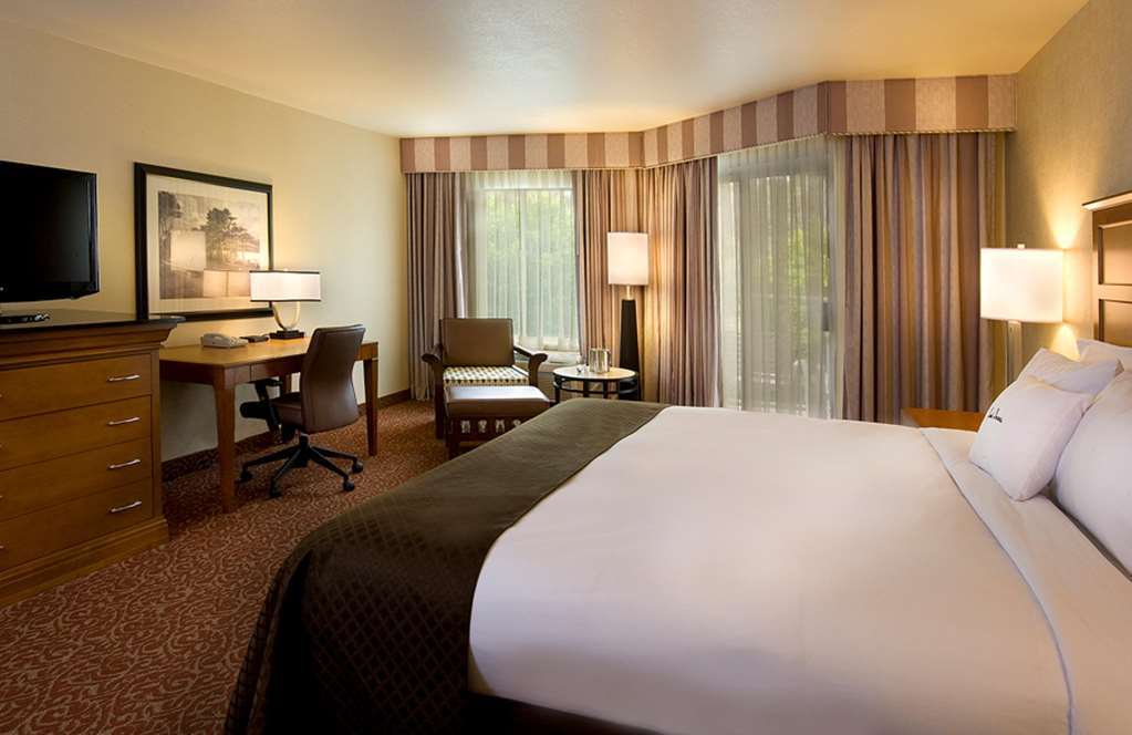 Hotel Karlan San Diego - A Doubletree By Hilton Room photo